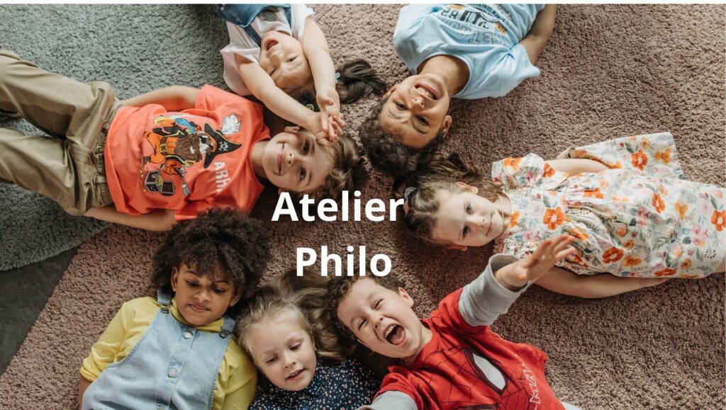 En milieu scolaire ou extrascolaire, les ateliers philo permettent aux jeunes de développer leur réflexion, de renforcer la citoyenneté et de prévenir les violences scolaires . Une pratique reconnue par l'Éducation nationale pour ses bénéfices éducatifs et sociaux.